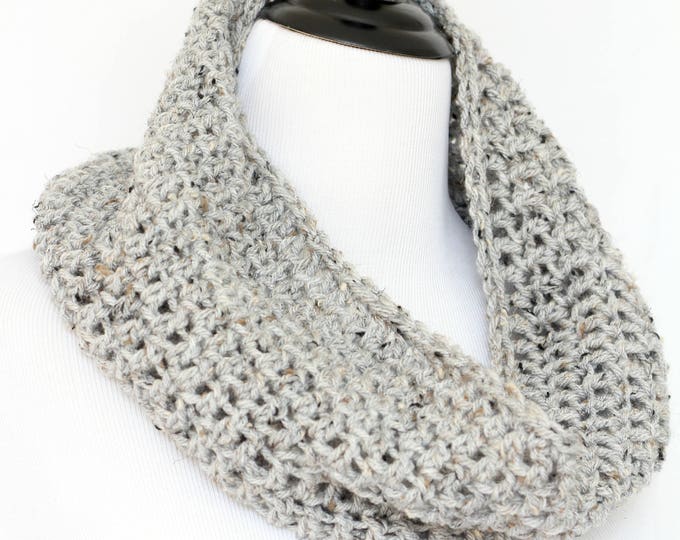 Chunky cowl, crochet cowl, infinity scarf, knit cowl, crochet neckwarmer, loop scarf, infinity loop, crochet scarf, grey cowl,