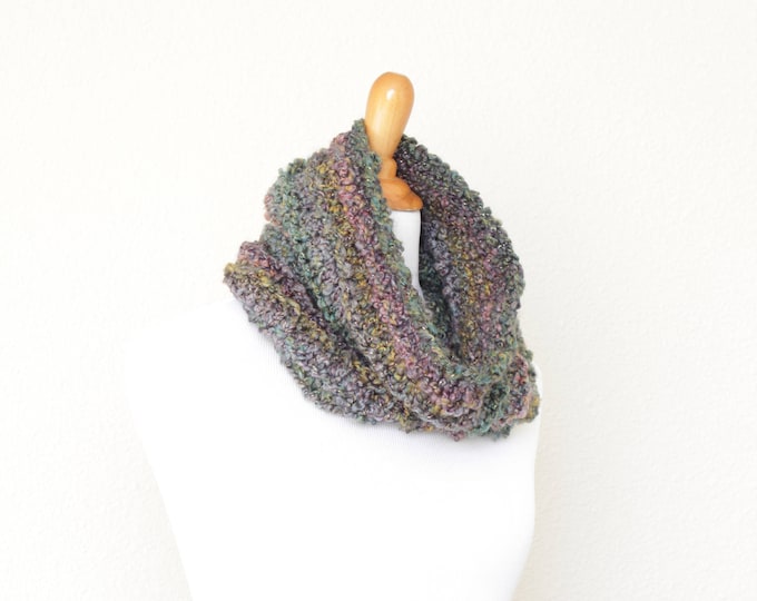 Knit cowl, chunky cowl, knit scarf, loop scarf, infinity scarf, chunky scarf, Mermaid scarf, chunky neckwarmer