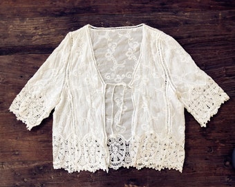 Pamiątkowa haftowana narzutka, koronkowy kardigan w stylu boho, kimono boho, biały, rozmiar uniwersalny, S M L