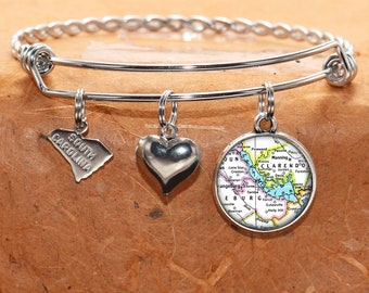 South Carolina Map Bracelet / Lake Marion SC / Map Charm Bracelet / Vintage Map Jewelry / Map Gifts /  Bridesmaid Birthday Graduation