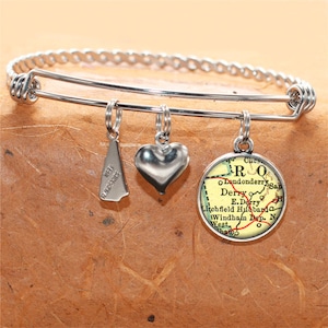 New Hampshire Map Bracelet / Derry, East Derry NH / Map Charm Bracelet / Vintage Map Jewelry / Map Gifts /  Bridesmaid Birthday Graduation