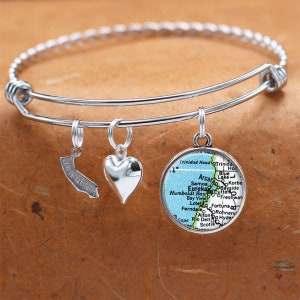 Pulsera de mapa de California / Eureka CA / pulsera de encanto / joyería de mapa vintage / regalo de dama de honor / brazalete / cumpleaños graduación boda