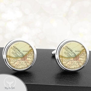 Cleveland OH Carte Boutons de manchette / Ohio Handmade Cuff Links / USA City State Maps Groomsmen Wedding Party Fathers Dads Men / Tie Clips Money Clips