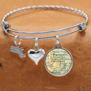 Rockport Map Bracelet Massachusetts / MA / Vintage Map Charm Bracelet / Wanderlust / Gifts For Mom / Bridesmaid Bracelets / State Charms