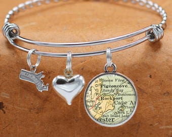 Rockport Map Bracelet Massachusetts / MA / Vintage Map Charm Bracelet / Wanderlust / Gifts For Mom / Bridesmaid Bracelets / State Charms