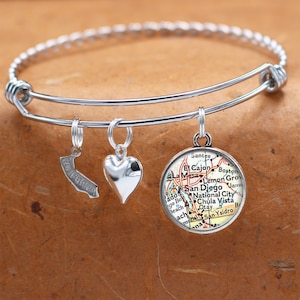 California Map Bracelet / San Diego CA / Charm Bracelet / Vintage Map Jewelry / Bridesmaid Birthday Graduation Gifts For Her