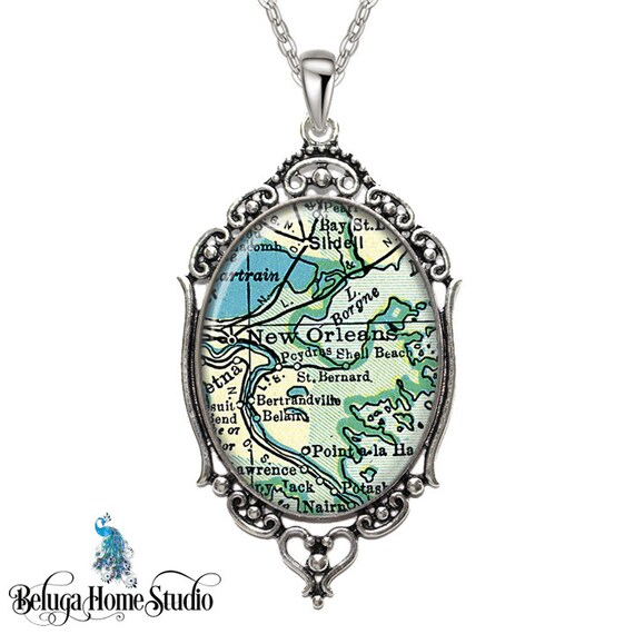Vintage UK Map Pendants Vintage UK Map Pendants