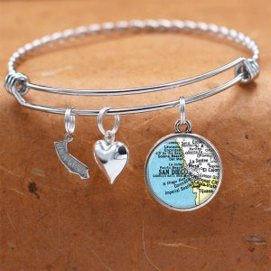 Pulsera de mapa de California / San Diego CA / pulsera de encanto / joyería de mapa vintage / regalo de dama de honor / cumpleaños graduación boda regalos para ella