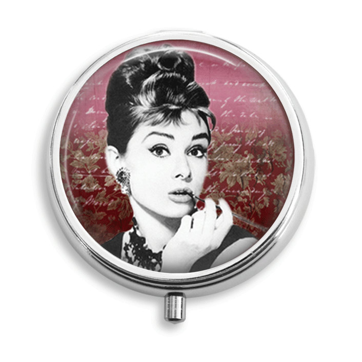 audrey hepburn cigarette holder diy Audrey Hepburn Cigarette Holder