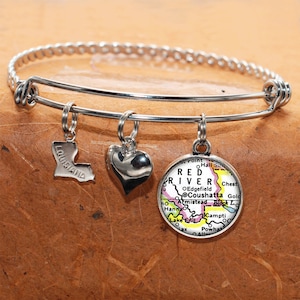 Louisiana Map Bracelet / Coushatta LA / Custom Map Charm Bracelet / Vintage Map Jewelry / Map Gifts /  Bridesmaid Birthday Graduation