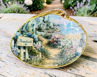 Gartenweg in Massachusetts, illustrierte Muschel-Schmuckschale, Decoupage-Muschel, Strand- und Küstenkunstdekor, Geschenke für Hochzeiten in Massachusetts