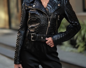 Oryginalna damska kurtka Dragon Black Python: formalna i swobodna moda ze skóry węża