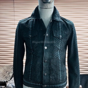 Giacca da uomo in vero pitone nero: stile formale e casual in pelle di serpente