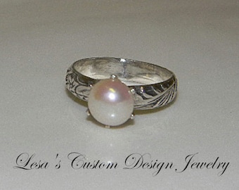 White Pearl Art Deco Sterling Silver Ring