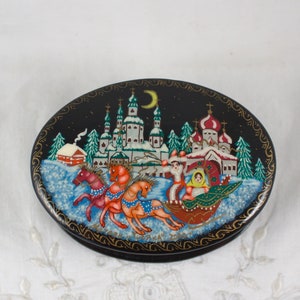 Hand Painted Russian Lacquered Trinket Box