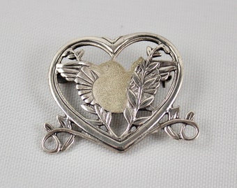 c1950's Peace Dove Brooch, Heart Brooch with Dove