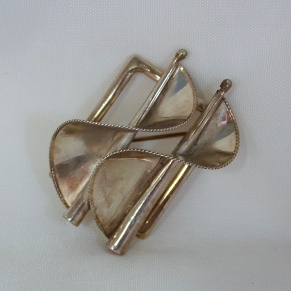 Bali Suarti Sterling Silver Modernist Brooch