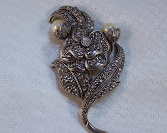 KJL for Avon Pearl and Rhinestone Flower Brooch, Silver Flower Brooch, Kenneth Jay Lane Avon, Antique Impression Collection