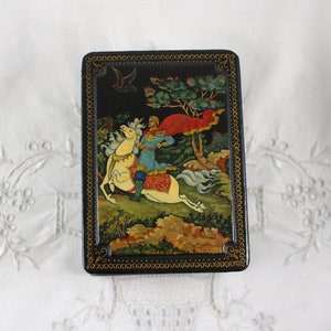 Hand Painted Russian Lacquered Trinket Box
