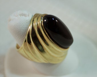 Mid Century Modernist Revival Onyx and Gold Filled Cocktail Ring