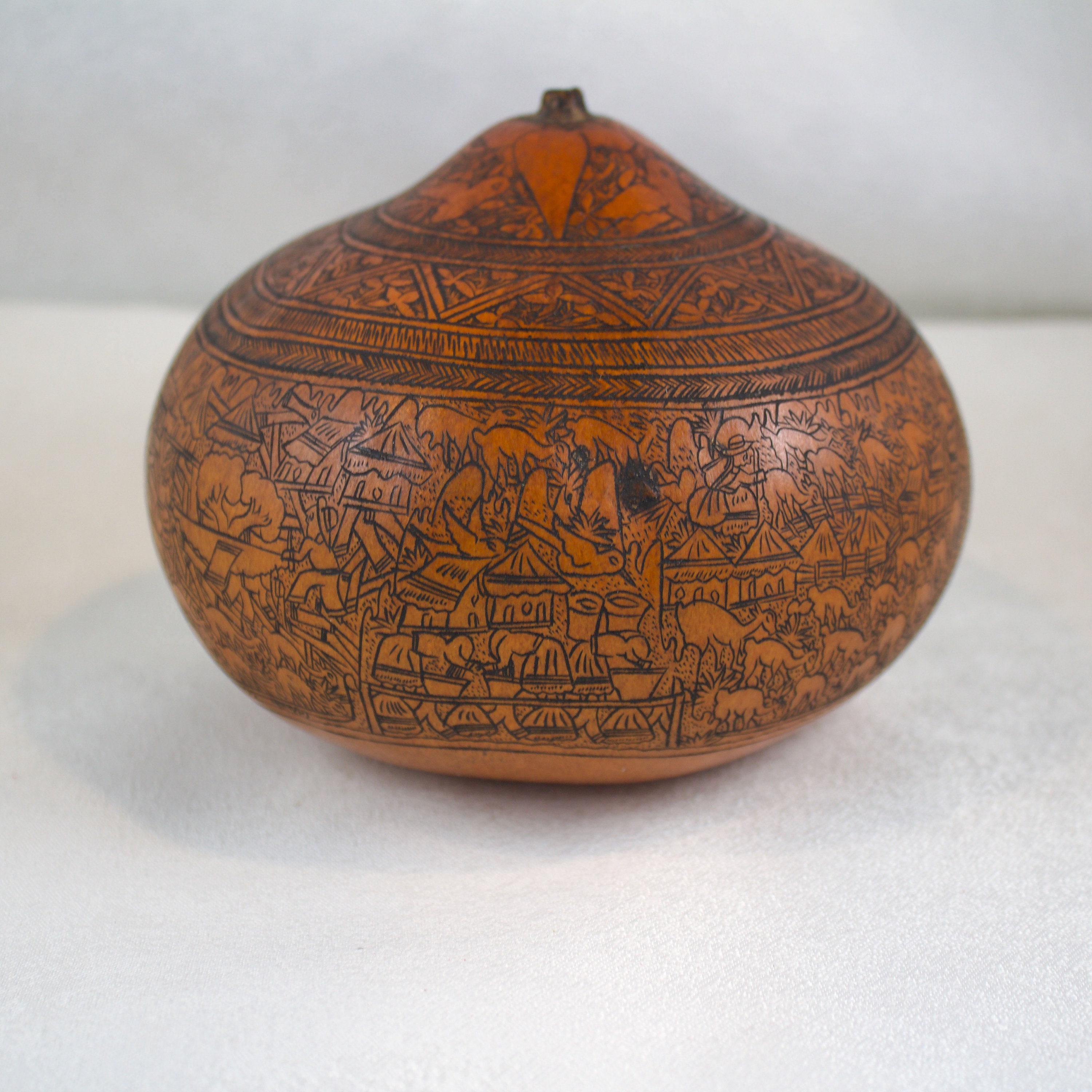 Peruvian Folk Art Storytellers Hand Carved Pictorial Gourd - Etsy