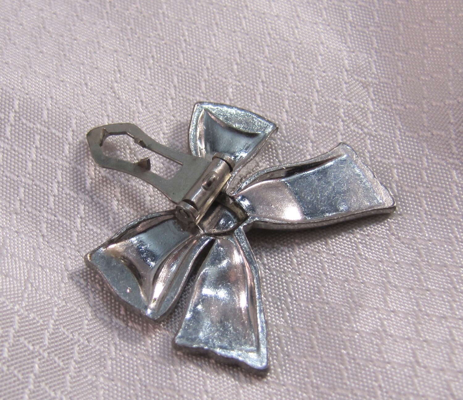 C1940's Ribbon Dress Clip, Fur Clip, Rhinestone Dress Clip