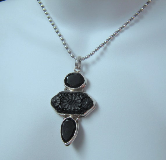 Bali Carved Obsidian, Onyx Sterling Pendant and S… - image 1