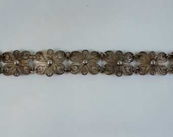 Mexico c1940's Filigree Silver Floral Link Bracelet