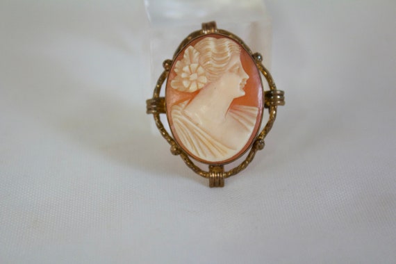Broche Vintage Camée Coquillage Plaqué Or 10 Carats AMCO - Ancien Pendentif