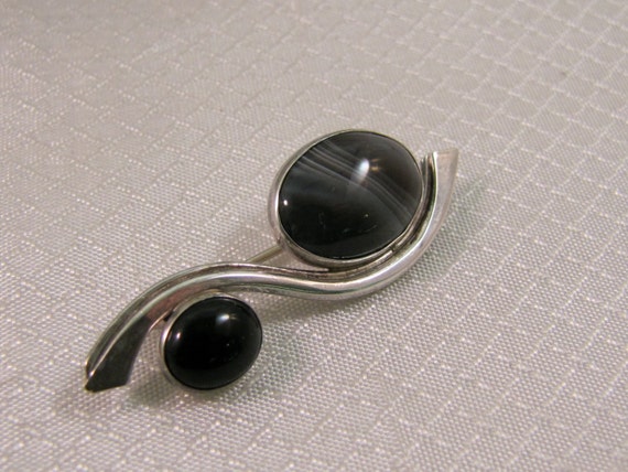 Artisan Onyx and Grey Stripped Agate Brooch - image 2
