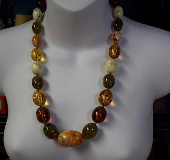 1980's Joan Rivers Faux Graduated Colored Amber Be