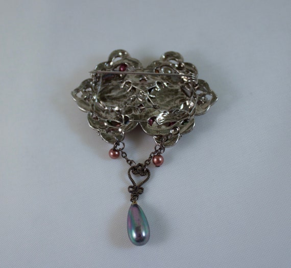 1980's Victorian Inspired Faux Pearl Beaded Brooc… - image 3