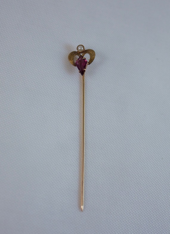 Victorian 10kt Gold Stick Pin With Amethyst and Se