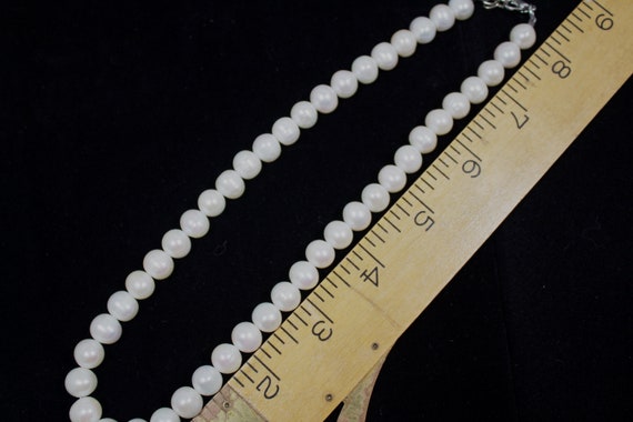 Classic 10.5mm White Freshwater Pearl 17 Classic 10.5mm White Freshwater Pearl 17