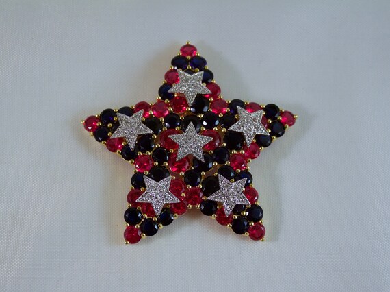 1980's Joan Rivers Jeweled Patriotic Star Brooch