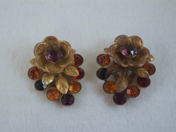 1930's Art Deco Flower Rhinestone Fur or Dress Cli