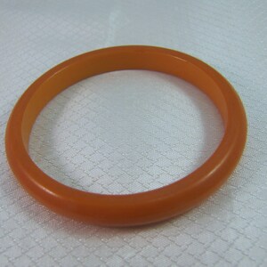 Vintage Butterscotch Bakelite Bangle Bracelet image 3