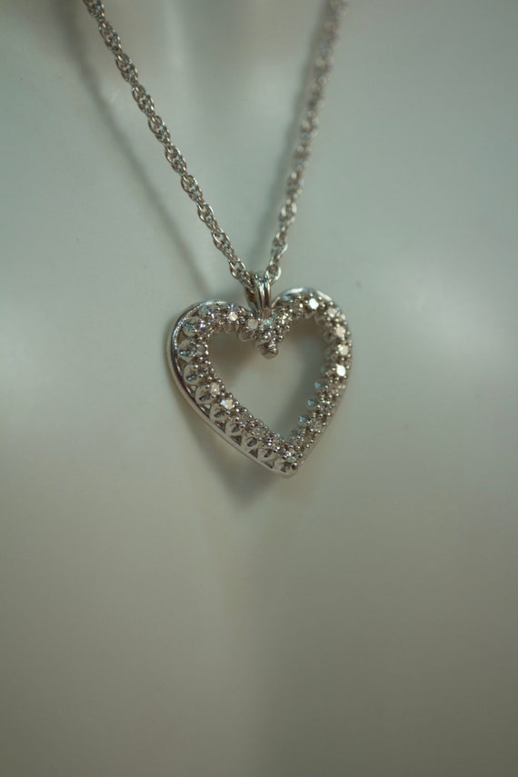 14kt White Gold Diamond Heart Pendant and 18" Chai