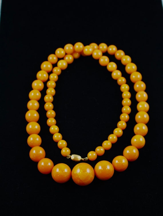 Vintage Marbled Orange Graduated Bead Bakelite Nec