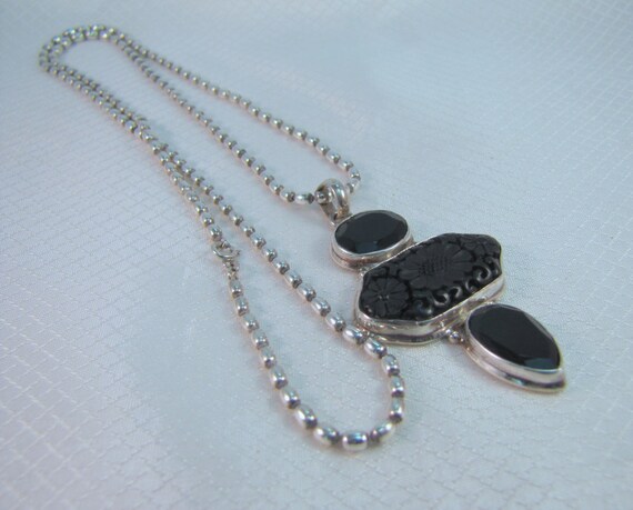 Bali Carved Obsidian, Onyx Sterling Pendant and S… - image 2