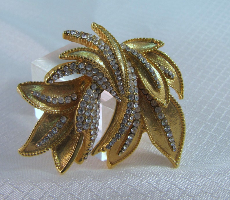 Vintage Designer Fashion Leaf Brooch with Crystal Embellishments image 4