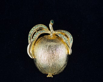 Vintage Sarah Coventry Gold Plated Pomegranate Brooch