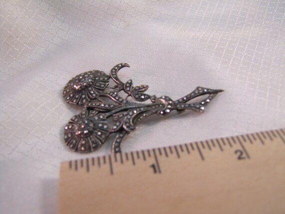 Vintage Sterling Marcasite Daisy Brooch - image 3