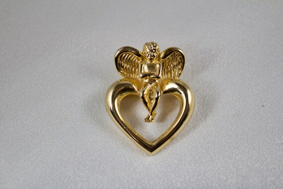 Givenchy 1980's Gold Plated Cupid and Heart Brooch - image 3