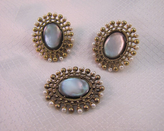 Metropolitan museum of shop art jewelry vintage