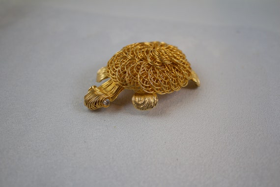 Vintage 1960's Gold Wire Turtle Pendant - image 3