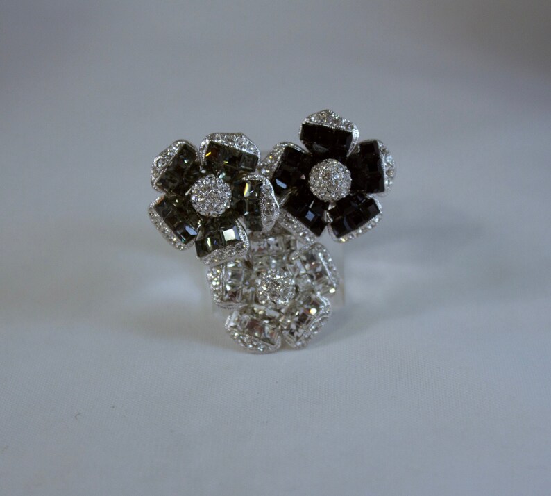 1980/'s Rhodium Plated Sterling Crystal Flowers Brooch