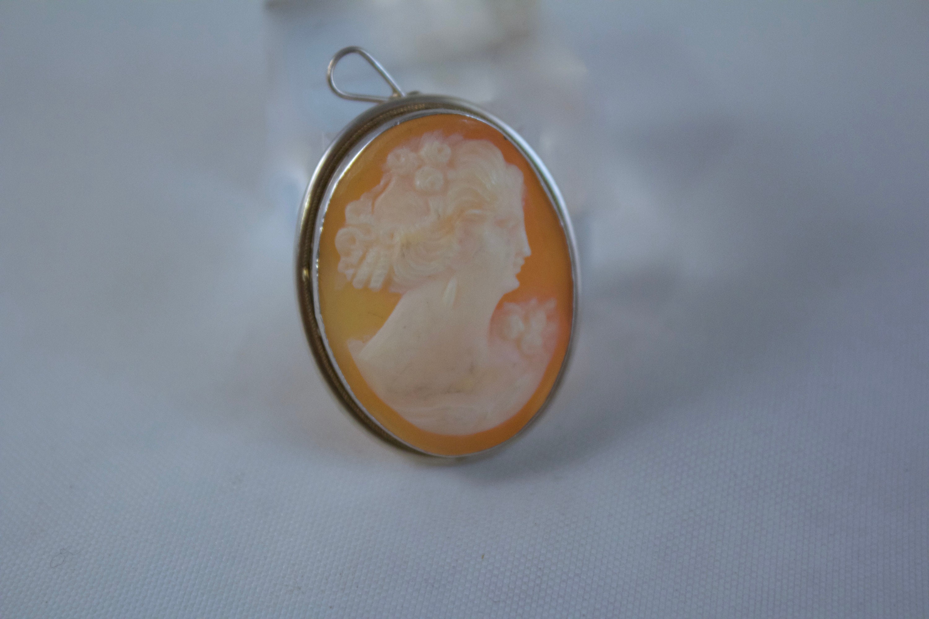 Pendentif/broche Ancien Argent 1950 Avec Camée Coquille + Chaîne 45cm - Très Bon état