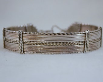 Handcrafted Silver Wire Bracelet, 7-3/4" Silver Wire Bracelet