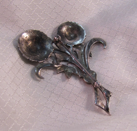 Vintage Sterling Marcasite Daisy Brooch - image 2